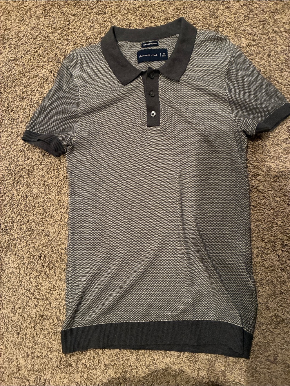 Abercrombie & Fitch Men’s Gray Textured Polo with Dark Trim